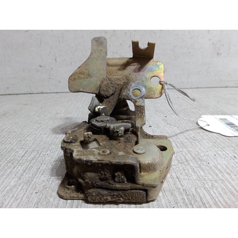 Recambio de cerradura puerta corredera izquierda para nissan vanette cargo furgoneta (hc 23) 2.3 d referencia OEM IAM   