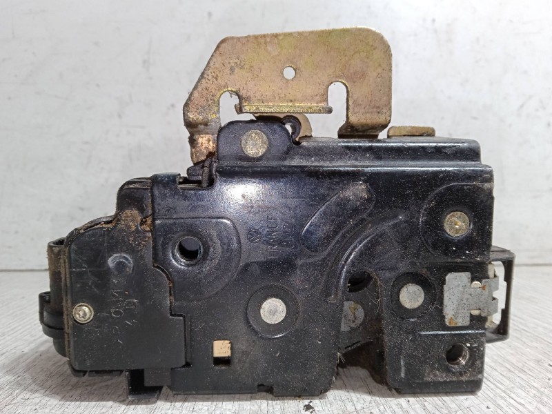 Recambio de cerradura puerta delantera derecha para audi a2 (8z0) 1.4 referencia OEM IAM   