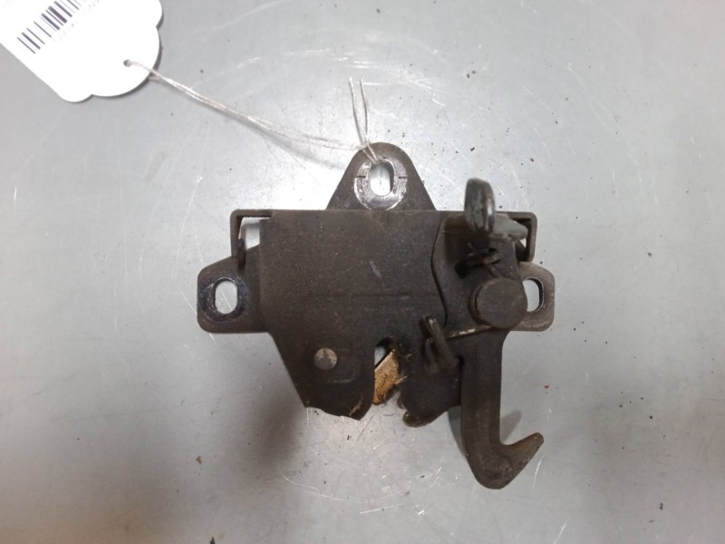 Recambio de cerradura capo para daewoo lanos (klat) 1.3 referencia OEM IAM   