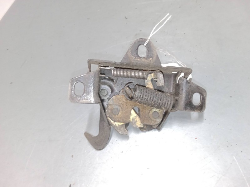 Recambio de cerradura capo para daewoo lanos (klat) 1.3 referencia OEM IAM   