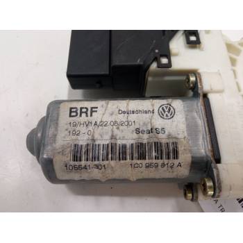 MOTOR ELEVALUNA TRASERO DERECHO 1C0959812A 