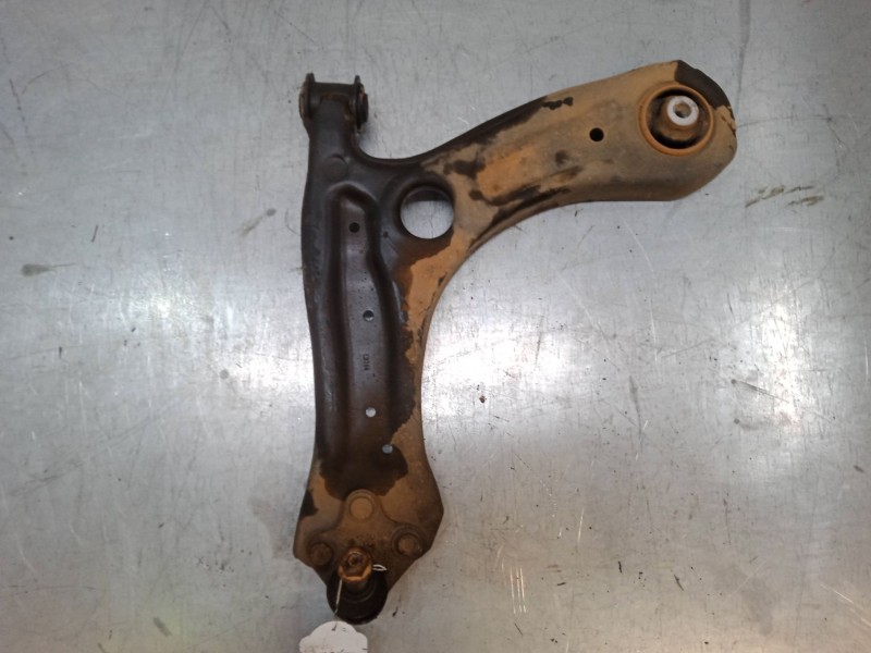Recambio de brazo suspension inferior delantero izquierdo para seat ibiza iv sc (6j1, 6p5) 1.2 referencia OEM IAM   