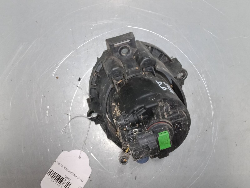 Recambio de faro antiniebla derecho para toyota rav 4 iii (_a3_) 2.2 d 4wd (ala30_) referencia OEM IAM   