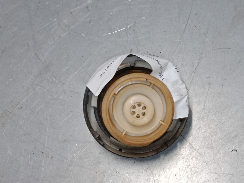 Recambio de tapon combustible para toyota yaris verso (_p2_) 1.3 (ncp20_, ncp22_) referencia OEM IAM   