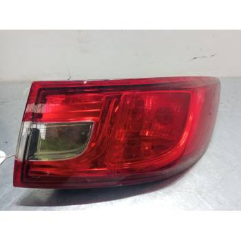 PILOTO TRASERO DERECHO 265502631R 
