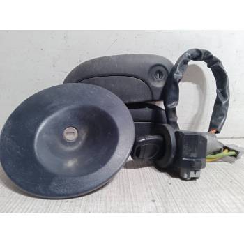 JUEGO BOMBINES CON LLAVE 