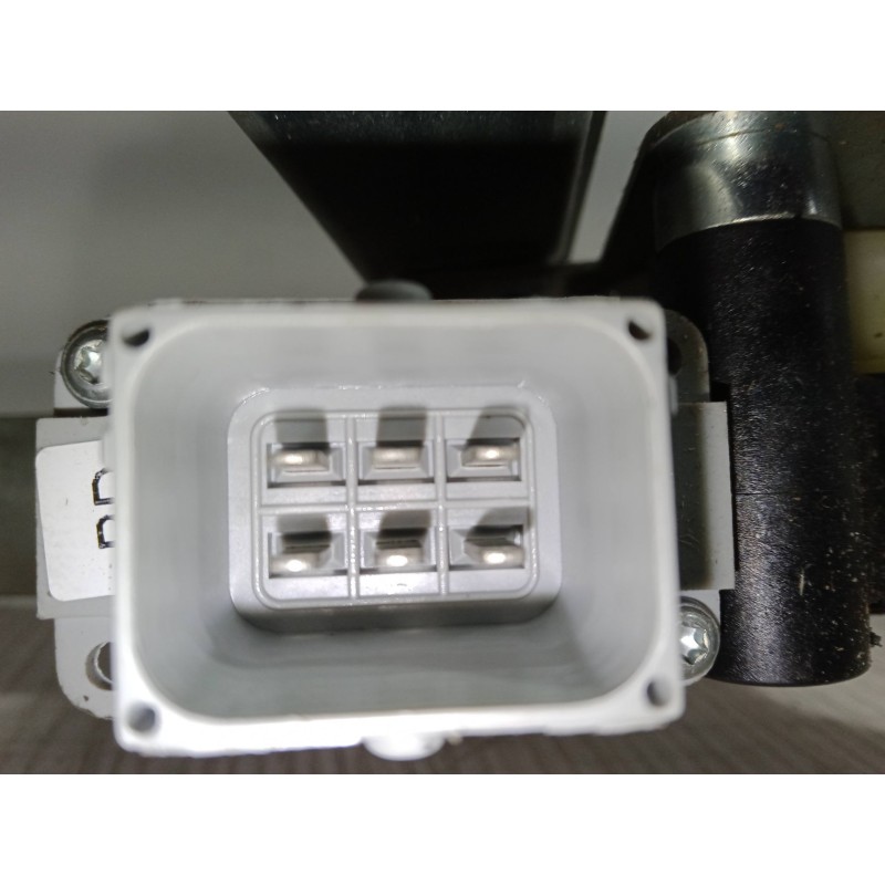 Recambio de elevalunas electrico trasero izquierdo para fiat bravo ii (198_) 1.9 d multijet (198axd1a) referencia OEM IAM   