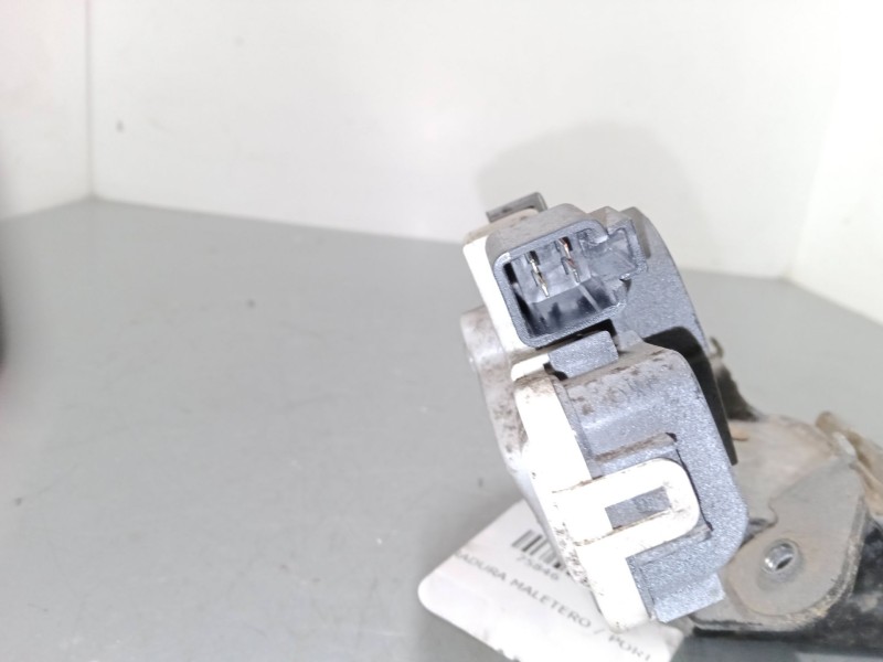 Recambio de cerradura maletero / porton para mazda 3 (bl) 1.6 mz-cd (bl14) referencia OEM IAM   