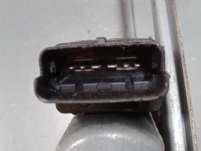 Recambio de elevalunas electrico delantero izquierdo para renault modus / grand modus (f/jp0_) 1.5 dci (fp0f, jp0f) referencia O