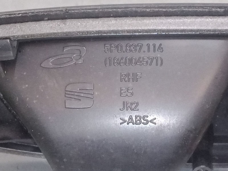 Recambio de maneta interior delantera derecha para seat leon (1p1) 1.6 referencia OEM IAM 3B0837207  5P0837114