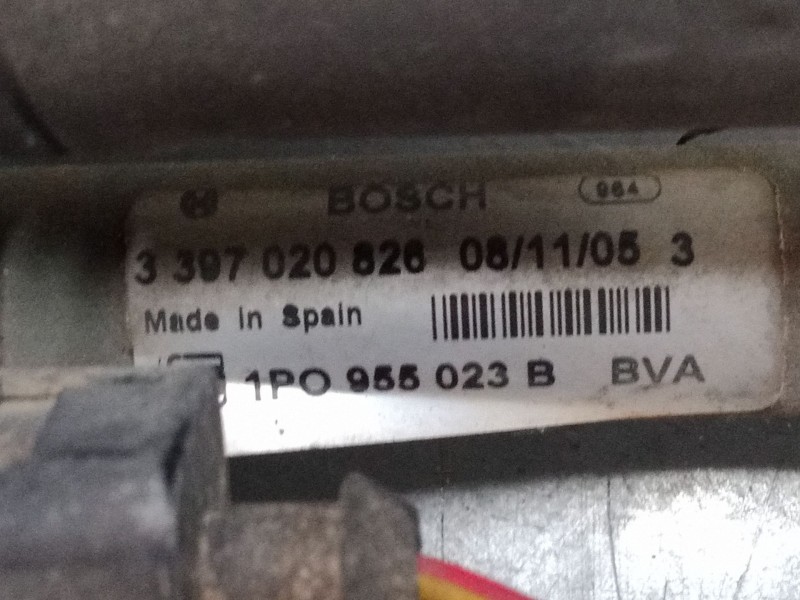 Recambio de motor limpiaparabrisas delantero izquierdo para seat leon (1p1) 1.6 referencia OEM IAM 1P0955119A  