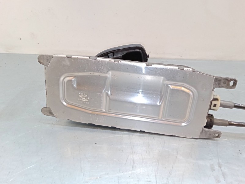 Recambio de palanca cambio para seat leon (1p1) 1.6 referencia OEM IAM 1K0711049AR  