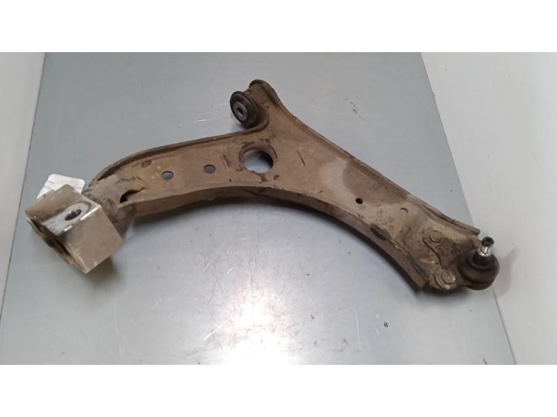 Recambio de brazo suspension inferior delantero derecho para seat leon (1p1) 1.6 referencia OEM IAM 1K0407152BD  
