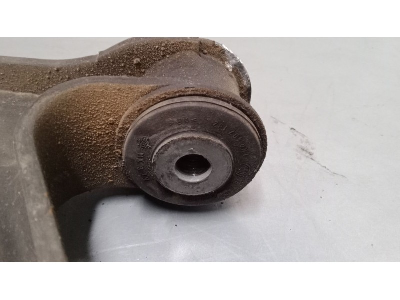 Recambio de brazo suspension inferior delantero derecho para seat leon (1p1) 1.6 referencia OEM IAM 1K0407152BD  