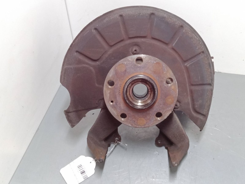 Recambio de mangueta delantera derecha para seat leon (1p1) 1.6 referencia OEM IAM 1K0407256T  