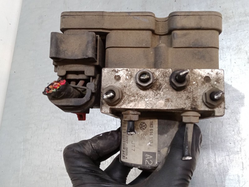 Recambio de bomba abs para seat leon (1p1) 1.6 referencia OEM IAM 1K0614117J 10097003153 10020700554