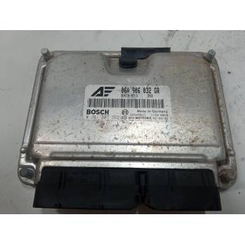 CENTRALITA MOTOR UCE 06A906032GR 26SA7825 0261207352
