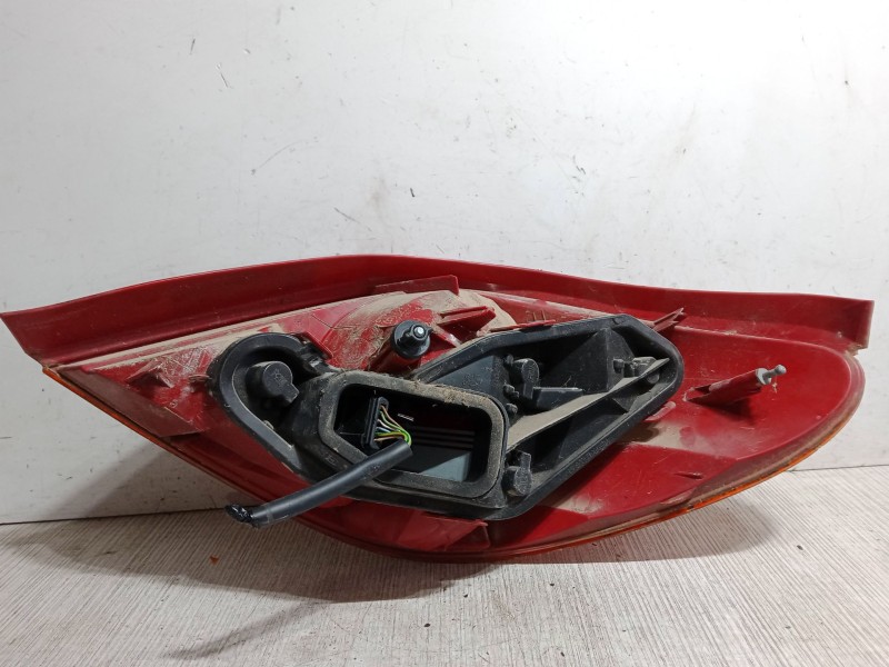 Recambio de piloto trasero izquierdo para peugeot 207 cc (wd_) 1.6 16v referencia OEM IAM 968023138000  