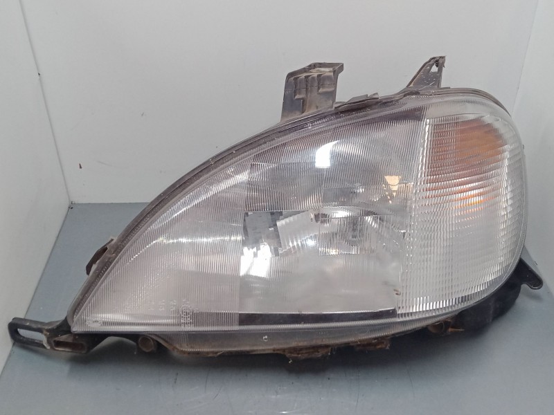 Recambio de faro izquierdo para mercedes-benz clase m (w163) ml 270 cdi (163.113) referencia OEM IAM   