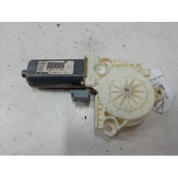 MOTOR ELEVALUNA DELANTERO IZQUIERDO 