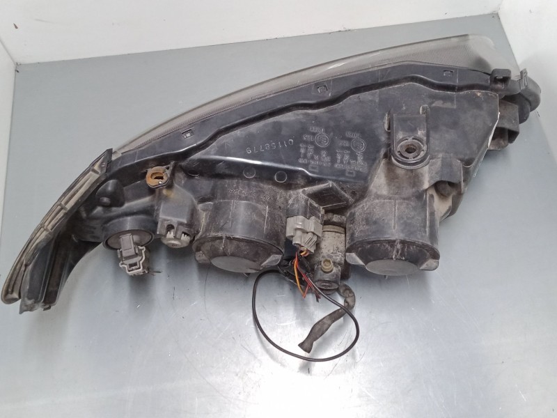 Recambio de faro izquierdo para nissan almera ii hatchback (n16) 2.2 dci referencia OEM IAM   