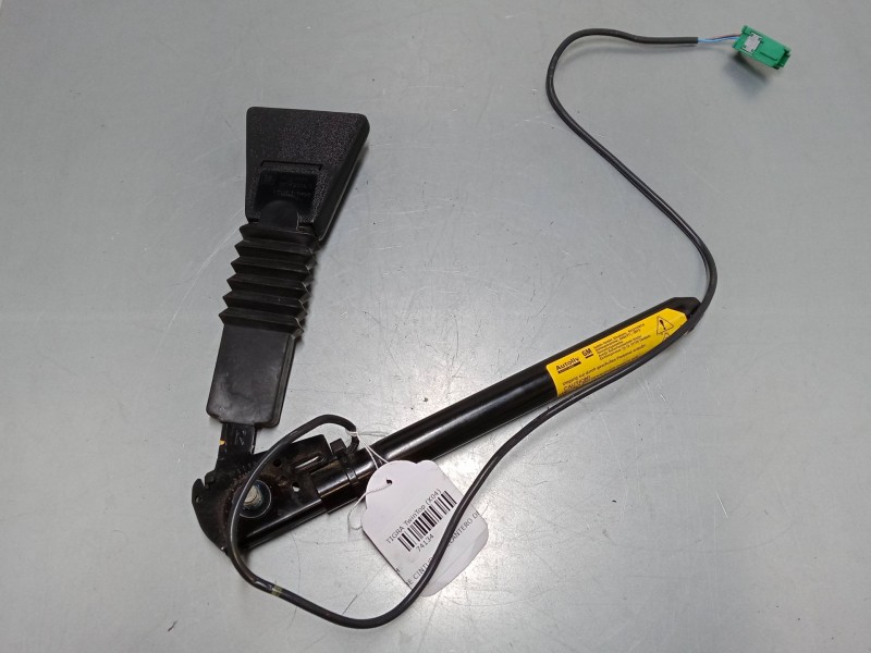 Recambio de anclaje cinturon delantero derecho para opel tigra twintop (x04) 1.4 (r97) referencia OEM IAM   