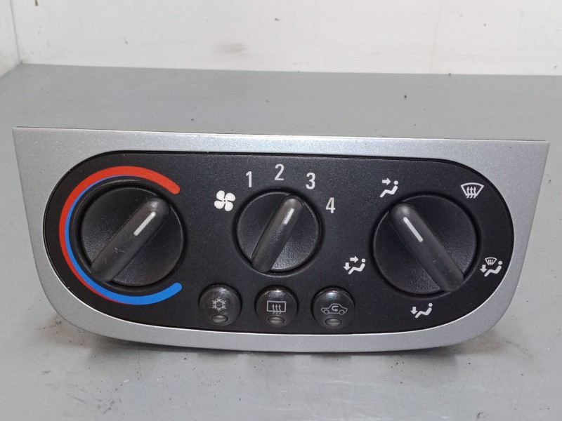 Recambio de mando calefaccion / a/a para opel tigra twintop (x04) 1.4 (r97) referencia OEM IAM 031110HAA  
