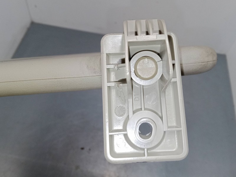 Recambio de parasol derecho para nissan micra iii (k12) 1.2 16v referencia OEM IAM   