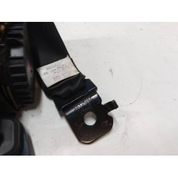 CINTURON SEGURIDAD TRASERO DERECHO 