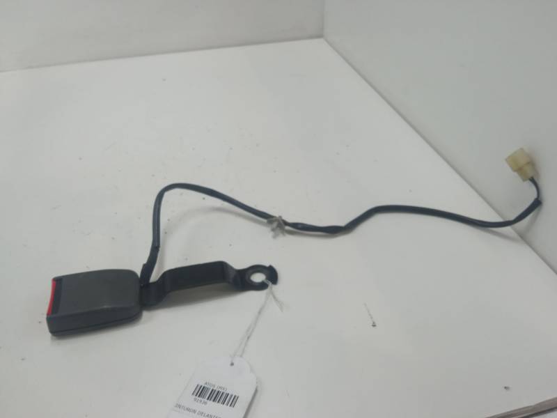 ANCLAJE CINTURON DELANTERO IZQUIERDO 