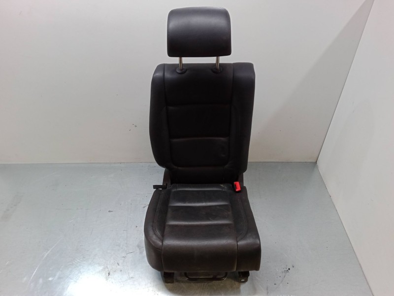 Recambio de asiento trasero para volkswagen tiguan (5n_) 2.0 tdi referencia OEM IAM   
