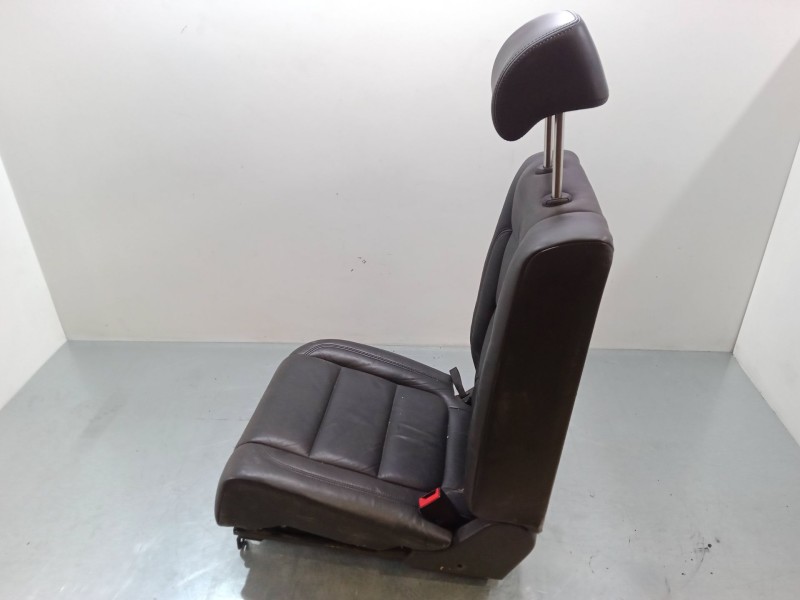 Recambio de asiento trasero para volkswagen tiguan (5n_) 2.0 tdi referencia OEM IAM   
