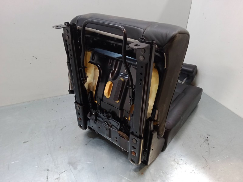 Recambio de asiento trasero para volkswagen tiguan (5n_) 2.0 tdi referencia OEM IAM   