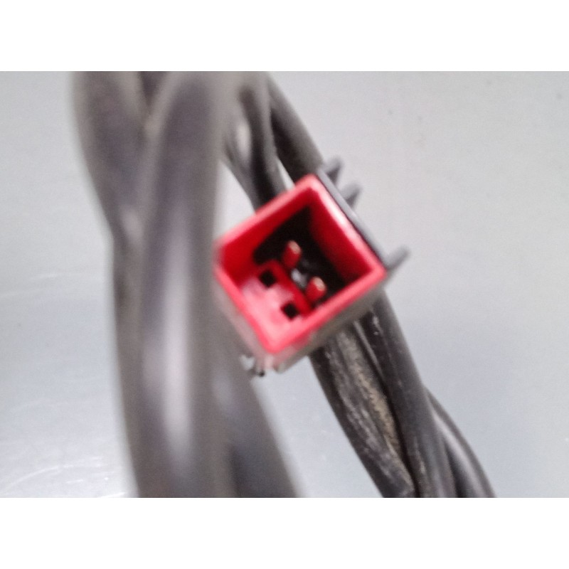 Recambio de anclaje cinturon delantero derecho para ford focus i turnier (dnw) 1.8 turbo di / tddi referencia OEM IAM   