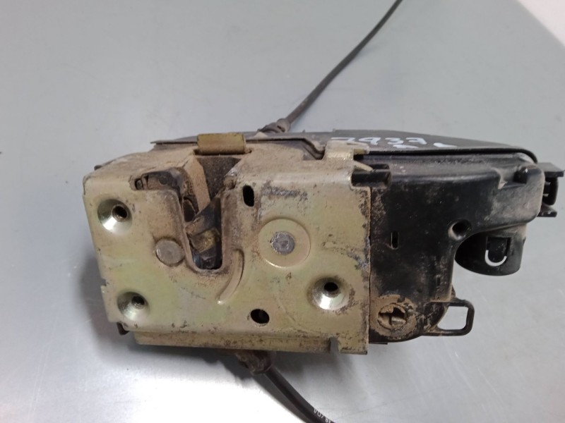 Recambio de cerradura puerta delantera derecha para renault scénic ii (jm0/1_) 1.5 dci (jm02, jm13) referencia OEM IAM   