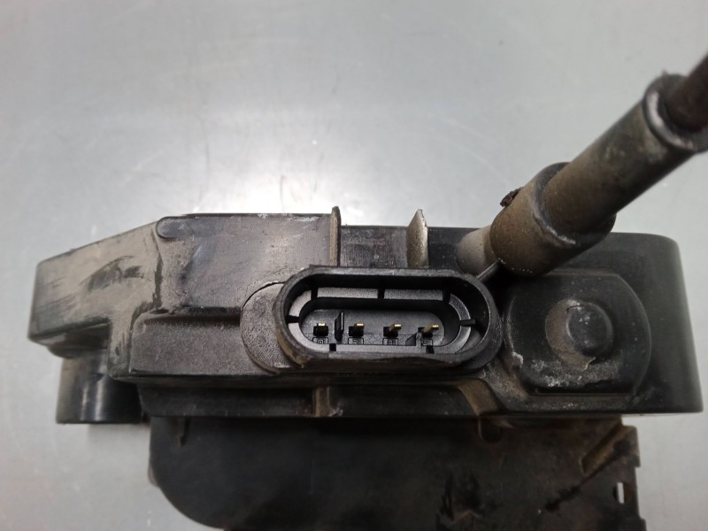 Recambio de cerradura puerta delantera derecha para renault scénic ii (jm0/1_) 1.5 dci (jm02, jm13) referencia OEM IAM   