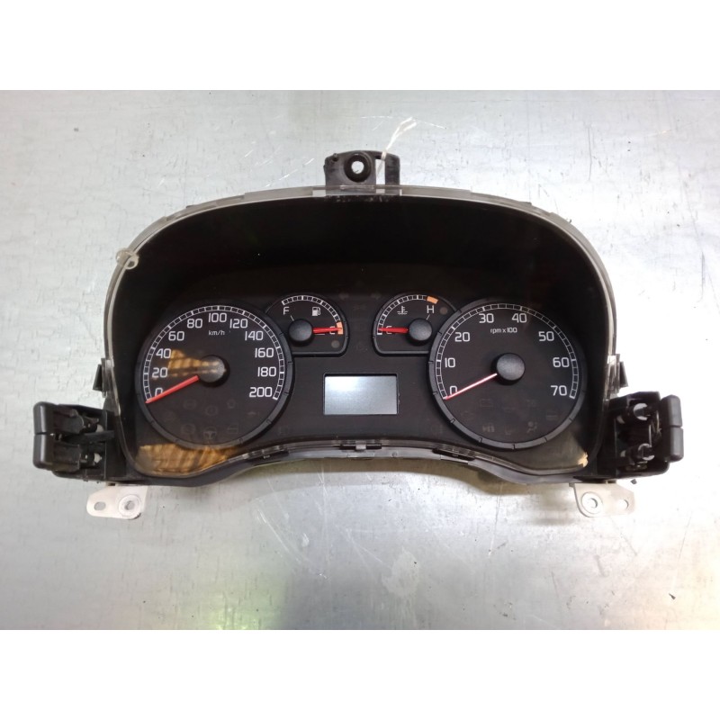 Recambio de cuadro instrumentos para fiat punto (188_) 1.2 60 (188.030, .050, .130, .150, .230, .250) referencia OEM IAM 5030004