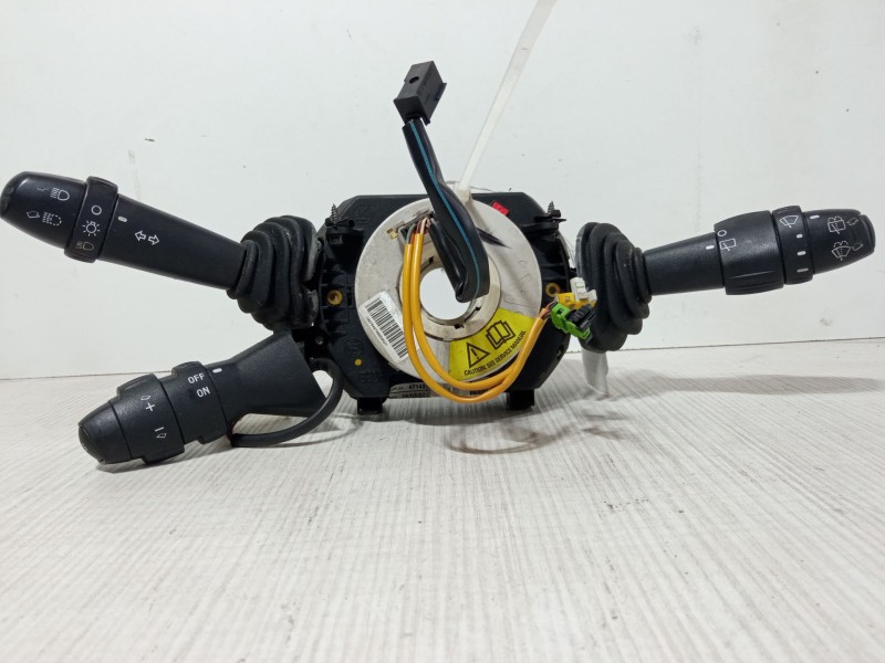 Recambio de mando luces para fiat bravo ii (198_) 1.9 d multijet (198axd1a) referencia OEM IAM 07354410150  