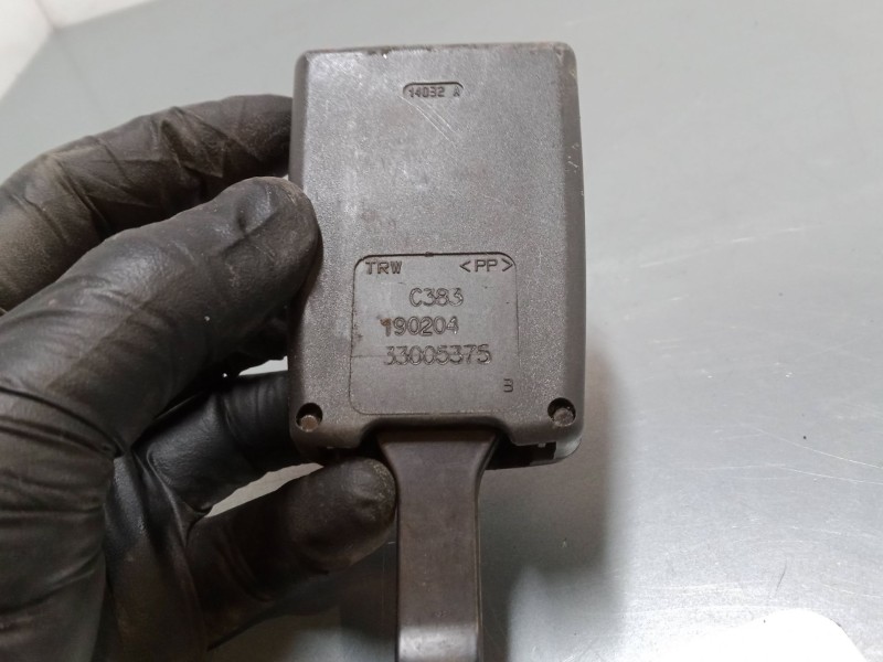 Recambio de anclaje cinturon delantero derecho para fiat punto (188_) 1.2 60 (188.030, .050, .130, .150, .230, .250) referencia 