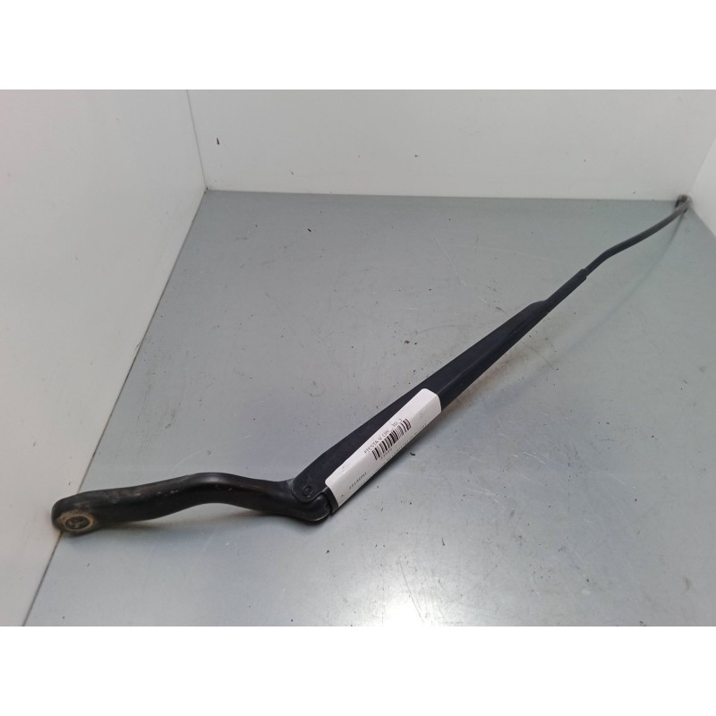 Recambio de brazo limpia delantero derecho para ford fiesta v (jh_, jd_) 1.4 tdci referencia OEM IAM   