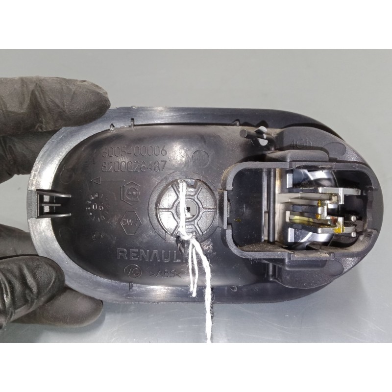 Recambio de maneta interior puerta delantera izquierda para renault scénic ii (jm0/1_) 1.6 16v (jm1r) referencia OEM IAM 8200028