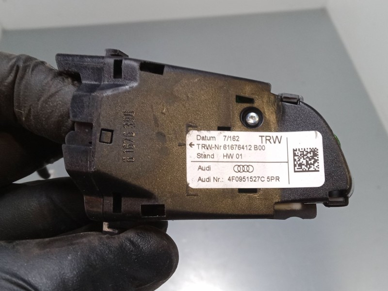 Recambio de mando radio para audi a4 b7 avant (8ed) 2.0 tdi referencia OEM IAM 4F0951527C5PR  