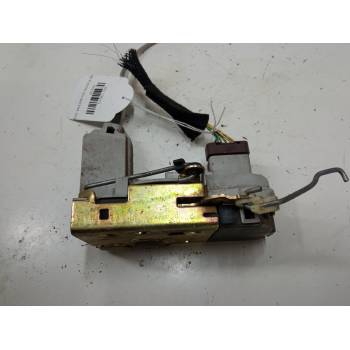 CERRADURA PUERTA DELANTERA IZQUIERDA 