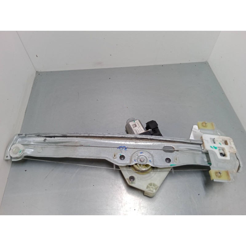 Recambio de elevalunas electrico delantero izquierdo para ford ka+ iii (uk, fk) 1.2 referencia OEM IAM 402654F  