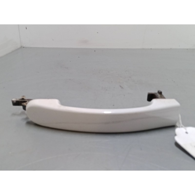 Recambio de maneta exterior puerta trasera izquierda para ford ka+ iii (uk, fk) 1.2 referencia OEM IAM   