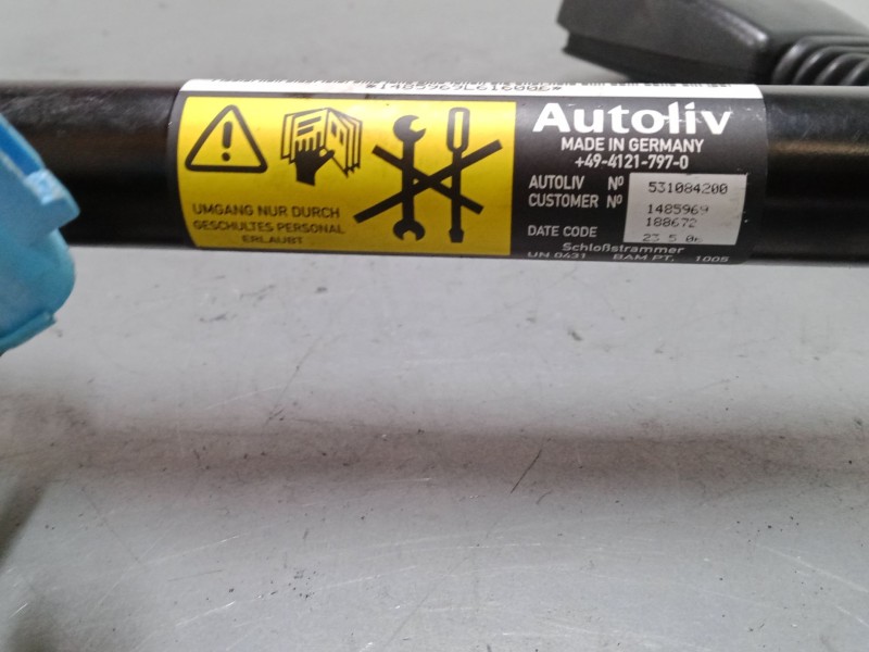 Recambio de anclaje cinturon delantero derecho para mini mini (r50, r53) cooper referencia OEM IAM 531084200  