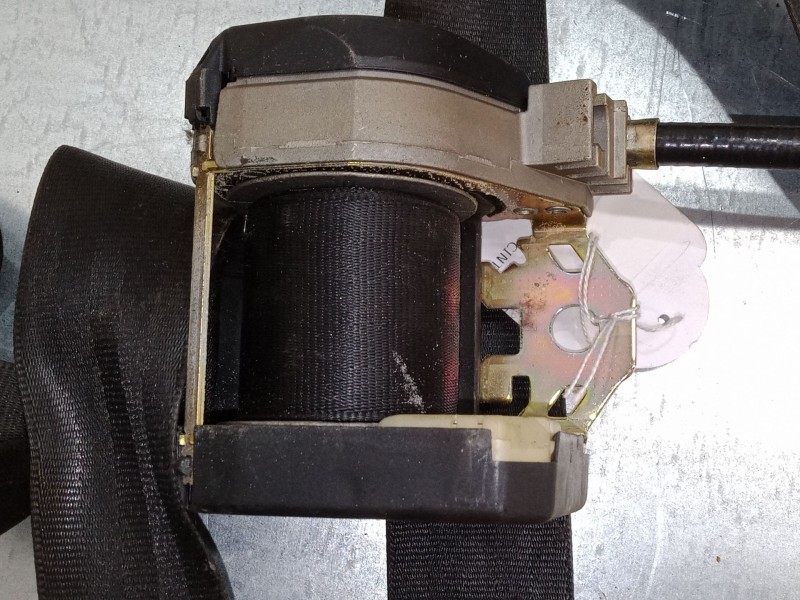 Recambio de cinturon seguridad delantero derecho para volkswagen golf iii (1h1) 1.6 referencia OEM IAM   