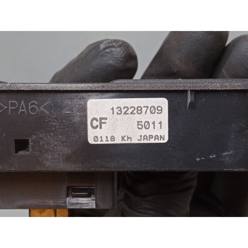 Recambio de mando elevalunas delantero derecho para opel tigra twintop (x04) 1.4 (r97) referencia OEM IAM 13228709 0118KhJAPAN 5