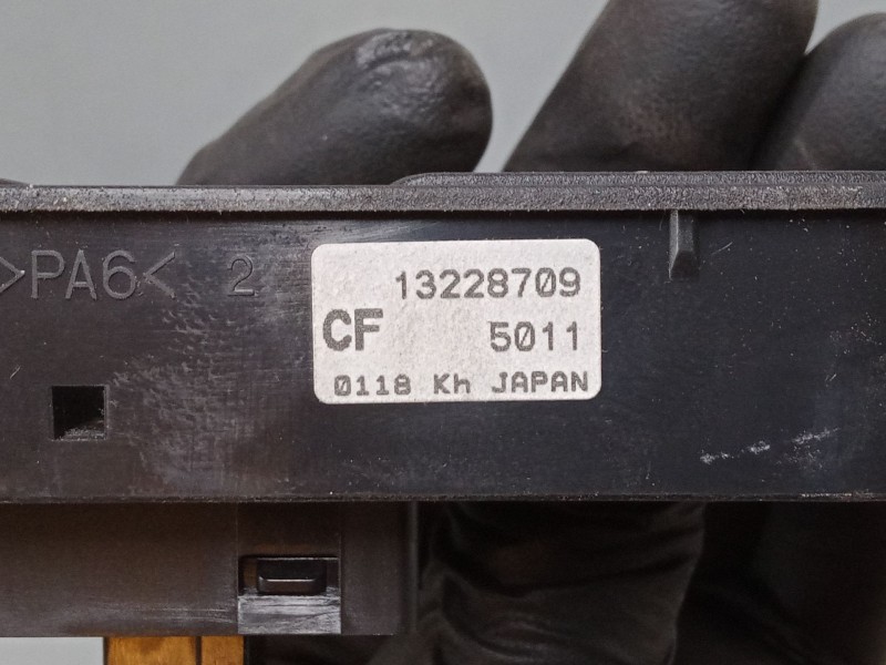 Recambio de mando elevalunas delantero derecho para opel tigra twintop (x04) 1.4 (r97) referencia OEM IAM 13228709 0118KhJAPAN 5