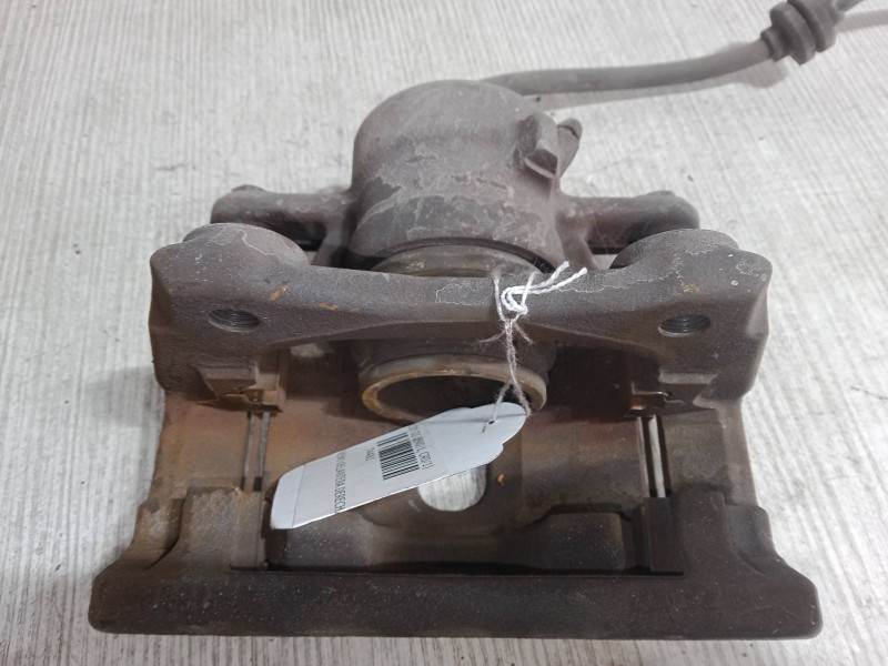 Recambio de pinza freno delantera derecha para renault clio iii (br0/1, cr0/1) 1.5 dci referencia OEM IAM   